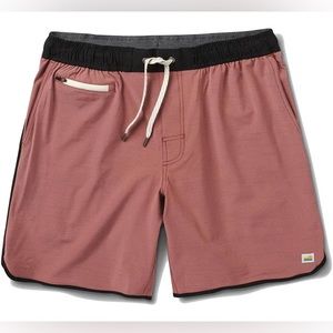 Vuori Banks Hybrid 7.5” Shorts
